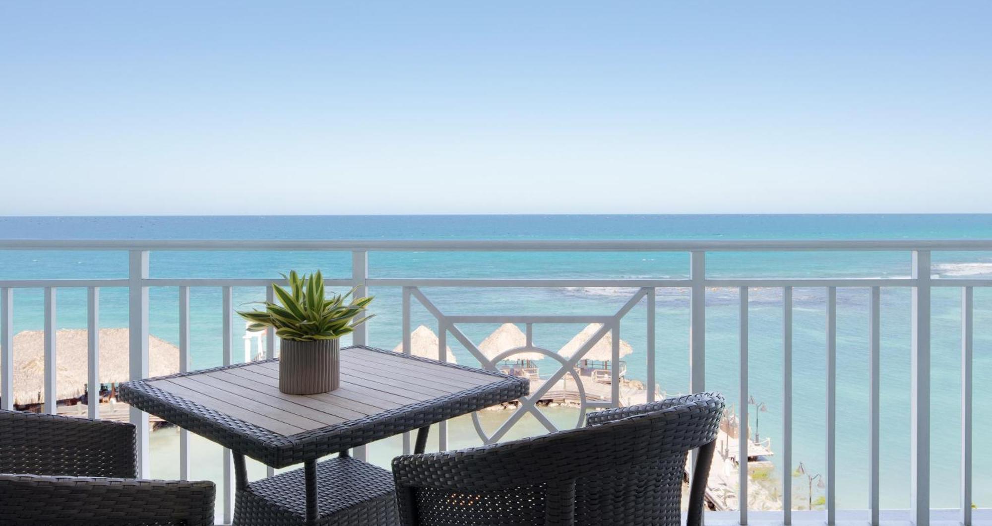 Sandals Ochi Beach All Inclusive Resort - Couples Only (Adults Only) Ocho Ríos Exterior foto