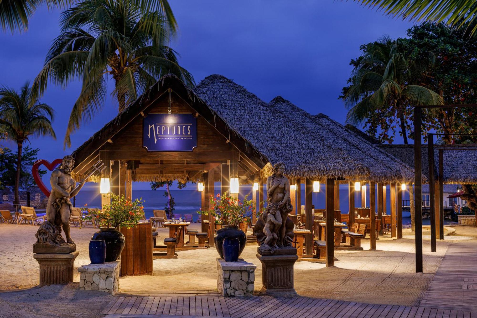 Sandals Ochi Beach All Inclusive Resort - Couples Only (Adults Only) Ocho Ríos Exterior foto