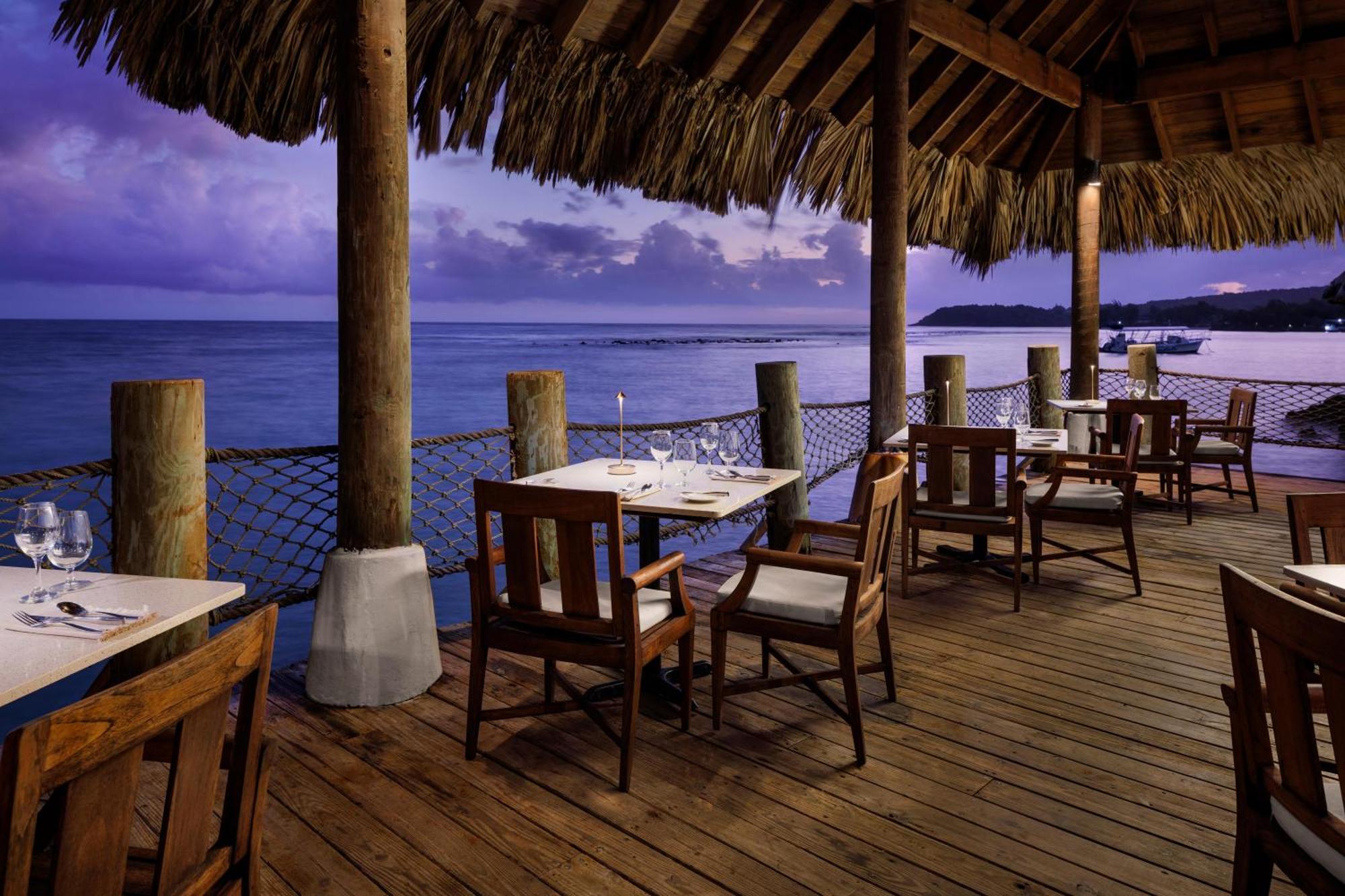 Sandals Ochi Beach All Inclusive Resort - Couples Only (Adults Only) Ocho Ríos Exterior foto